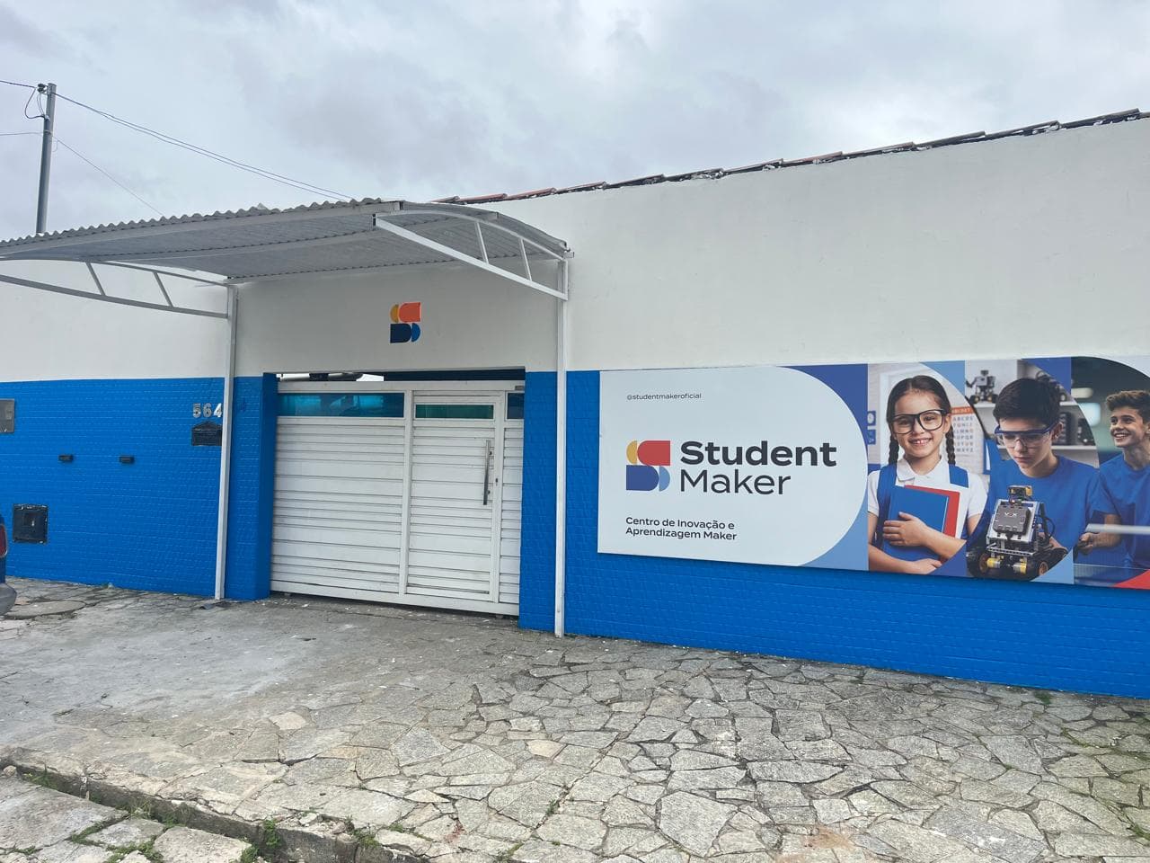 Fachada do Clube de Robótica Student Maker em Valentina, João Pessoa/PB